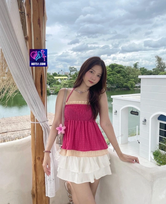 Ayu Rahmawati HOT51.COM