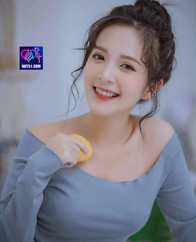 Dewi Hutabarat HOT51.COM