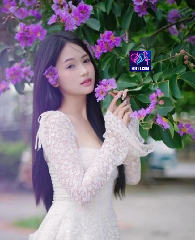 Dina Santoso HOT51.COM