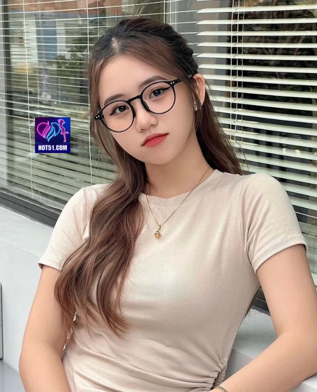 Intan Santoso HOT51.COM