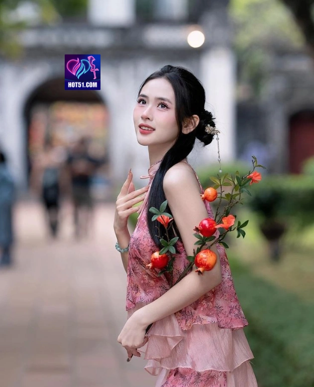 Lestari Siregar HOT51.COM