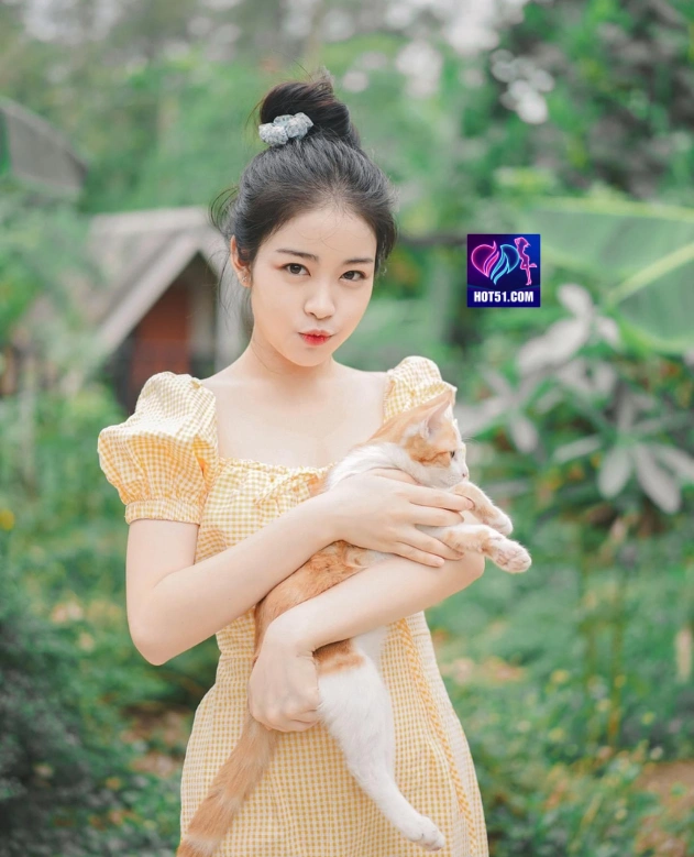 Lestari Wulandari HOT51.COM