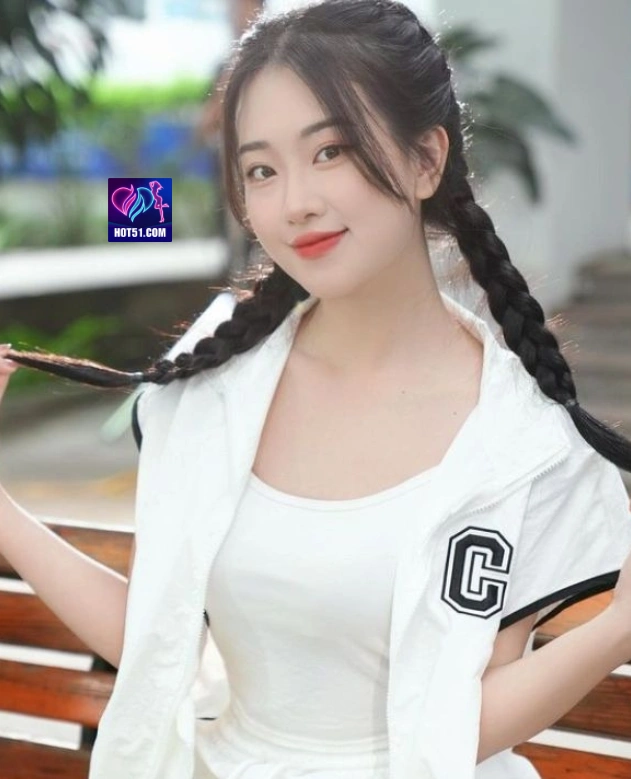 Putri Anggraini HOT51.COM