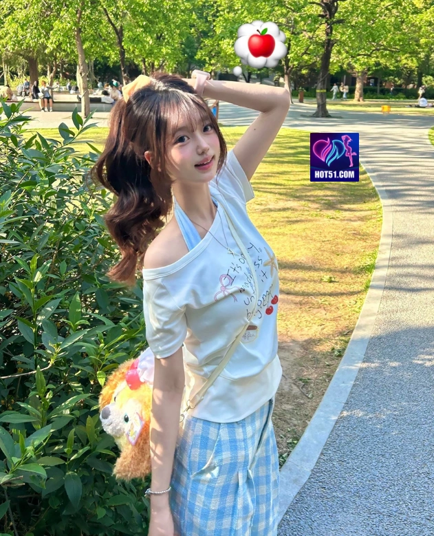 Rina Syahrini HOT51.COM 
