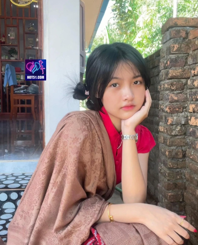 Tari Anggraini HOT51.COM