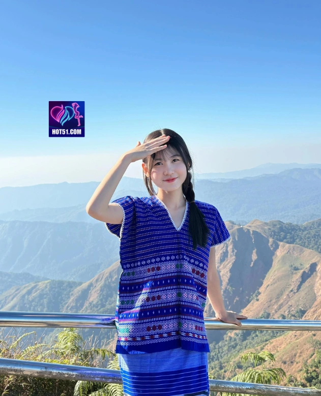 Tari Anggraini HOT51.COM