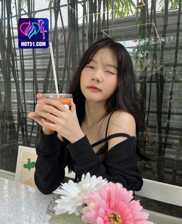 Ayu Gunawo HOT51.COM