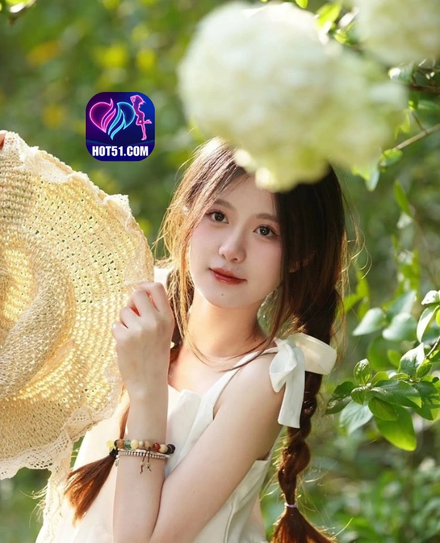 Ayu Pertiwi HOT51.COM