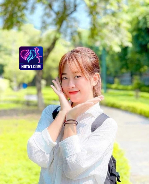 Dewi Saputrw HOT51.COM