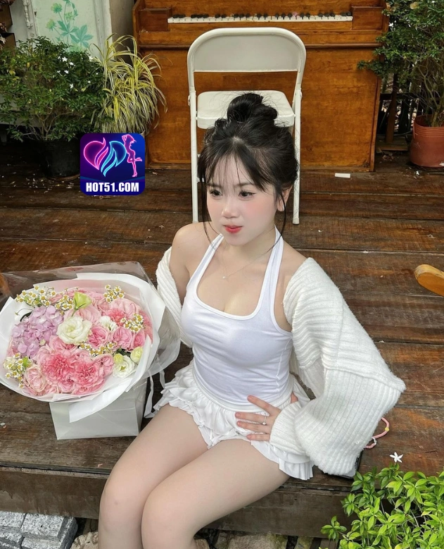 Huong Giang HOT51.COM