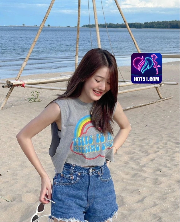 Indah Pertiwi HOT51.COM