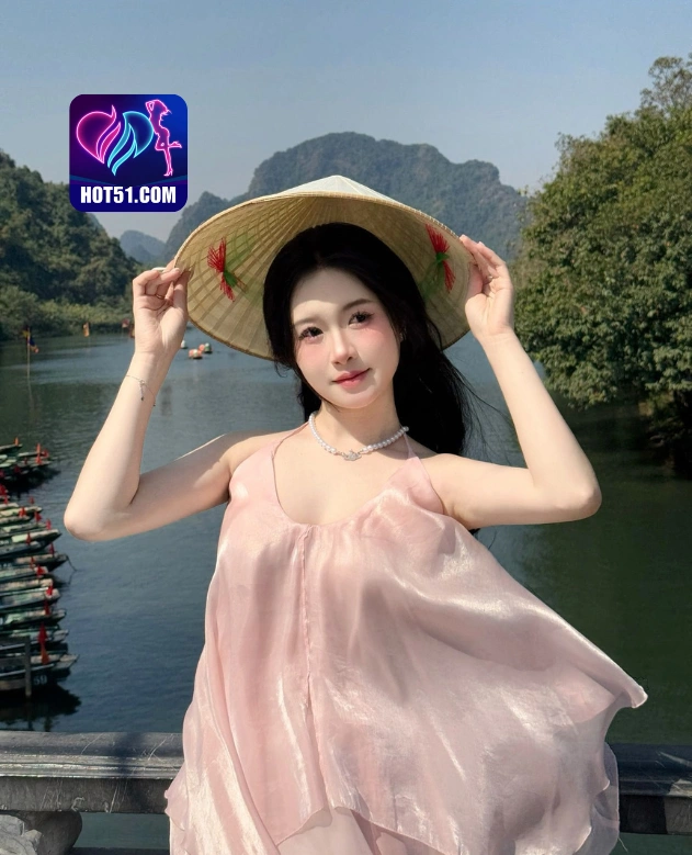 Mutri Kartika HOT51.COM