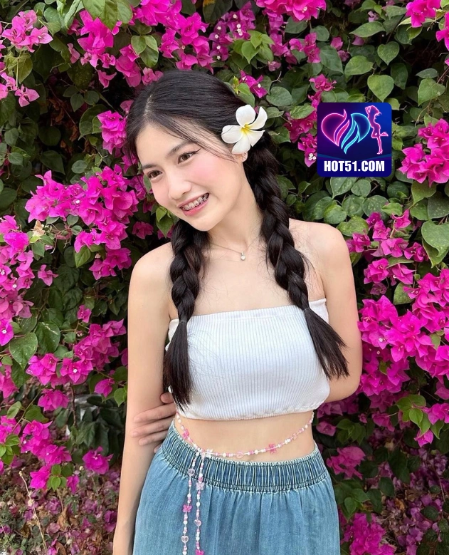 Nia Kartika HOT51.COM