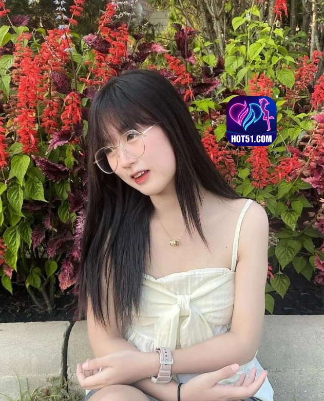 Putri Pertiwd HOT51.COM