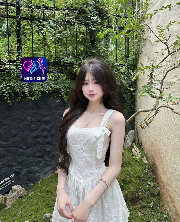 Putri Utami HOT51.COM