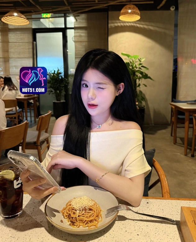 Siti Hutabarat HOT51.COM