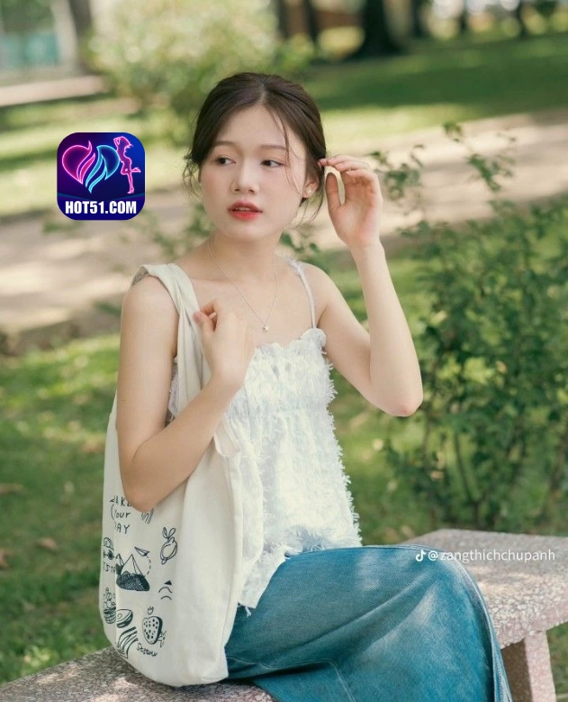 Siti Kartika HOT51.COM
