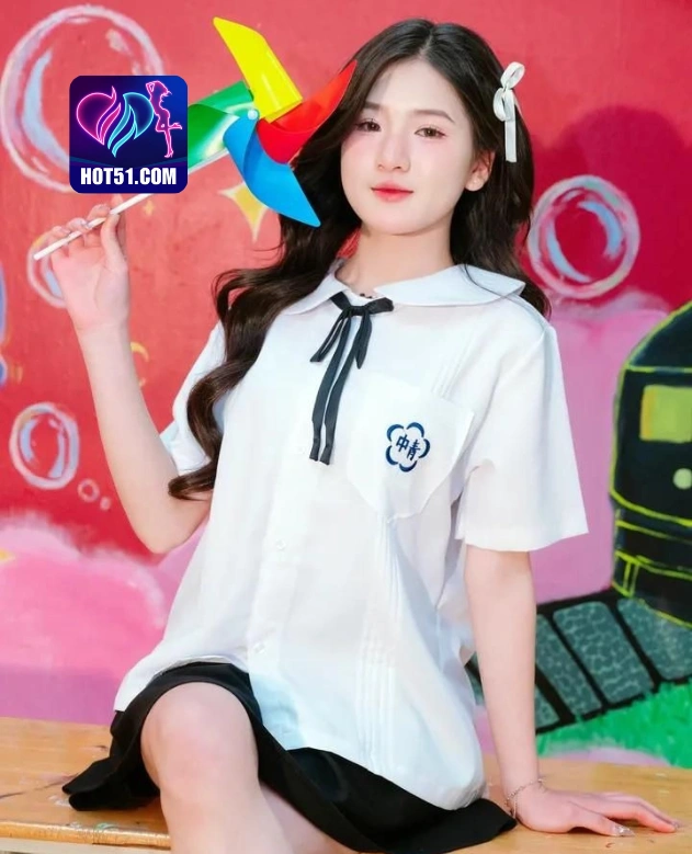 Tari Wijaya HOT51.COM