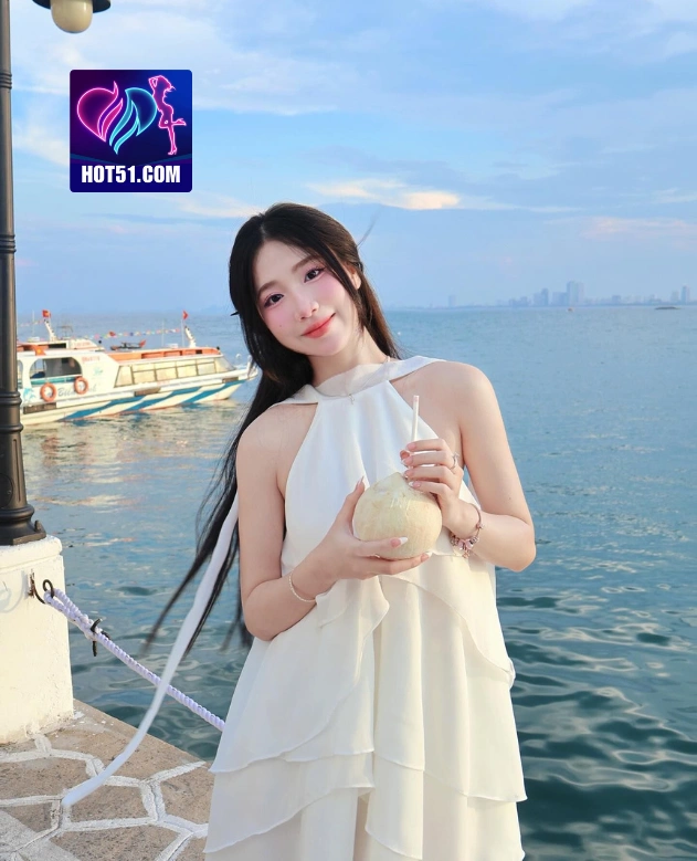 Nafa Urbach HOT51.COM