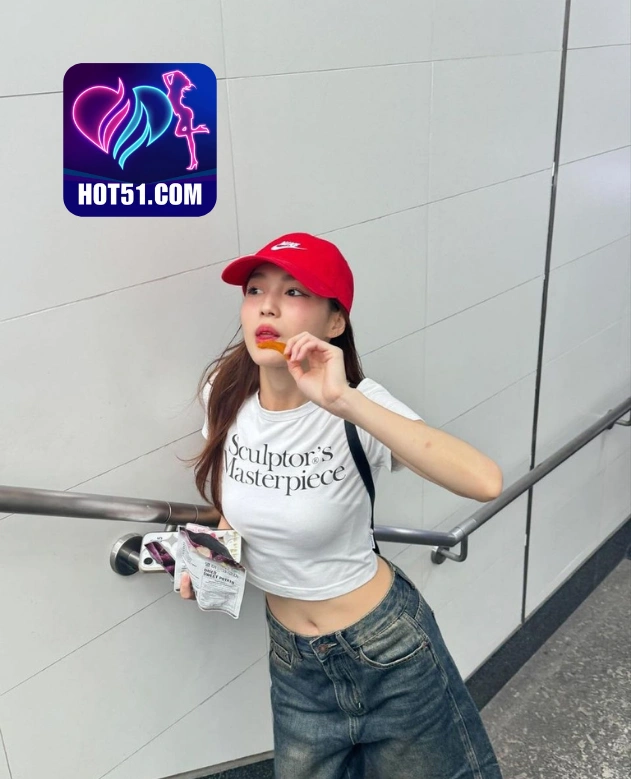 Hannah Carter-HOT51.COM