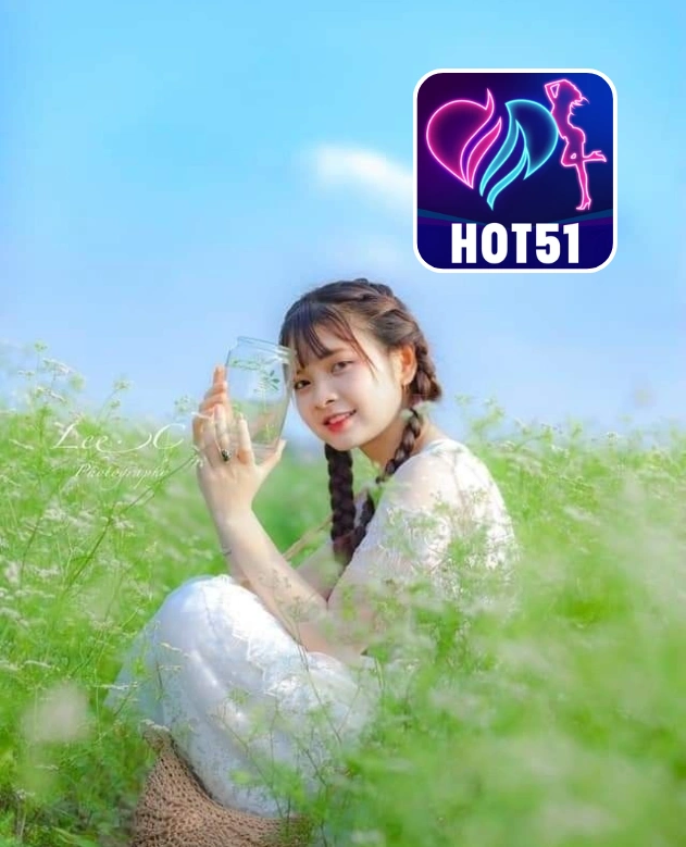 Brooke Elizabeth Hart-HOT51