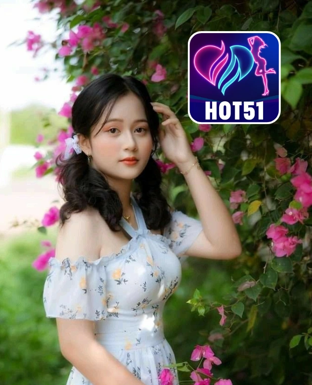 Brooke Elizabeth Hart-HOT51