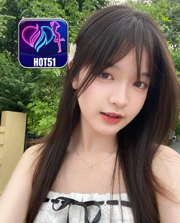 Madison Mitchell-HOT51