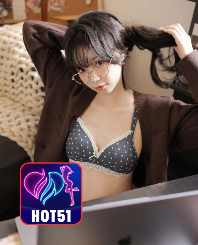 Miles Cole-HOT51